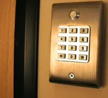Royal Locksmith Store Minneapolis, MN 612-568-1054 - commercial-locksmith-services
